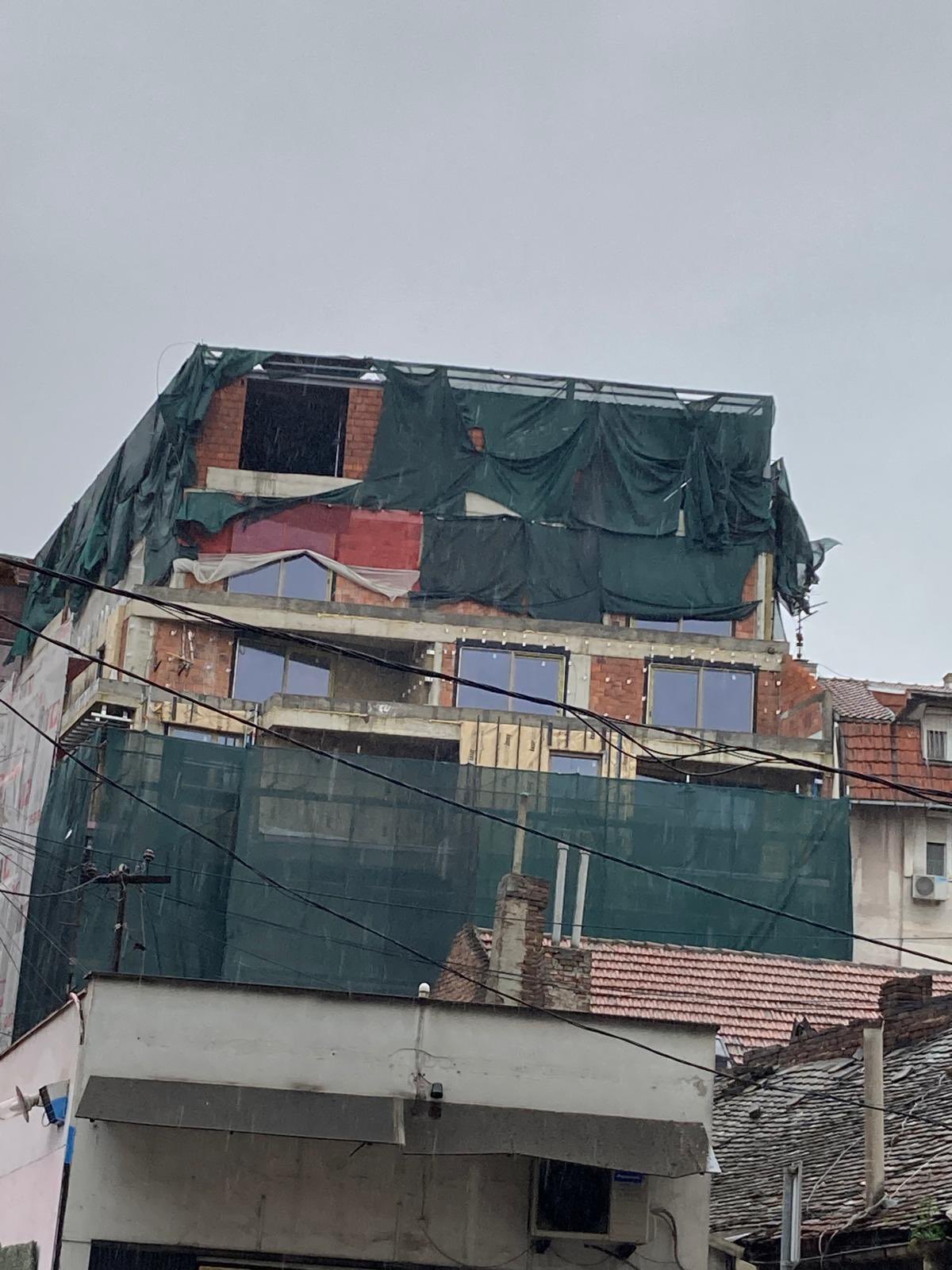 Недозвољена градња — Borislava Pekića 5a